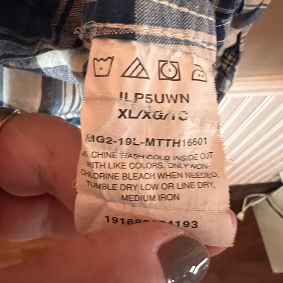 Wrangler Men’s Plaid blue/black/white button down Shirt Size EXTRA LARGE - Picture 6 of 9